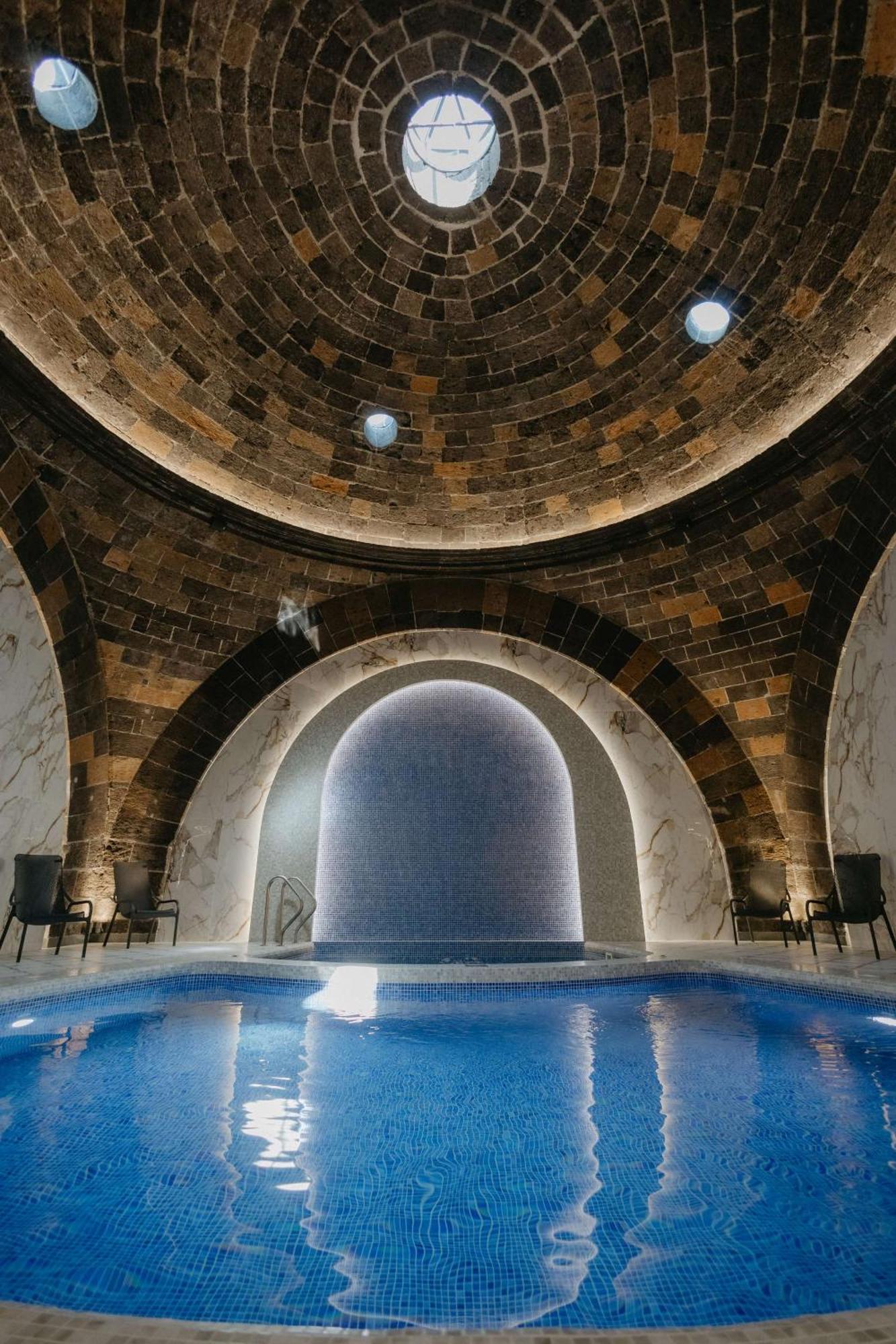 Radisson Hotel & Spa Gjumri Exterior foto